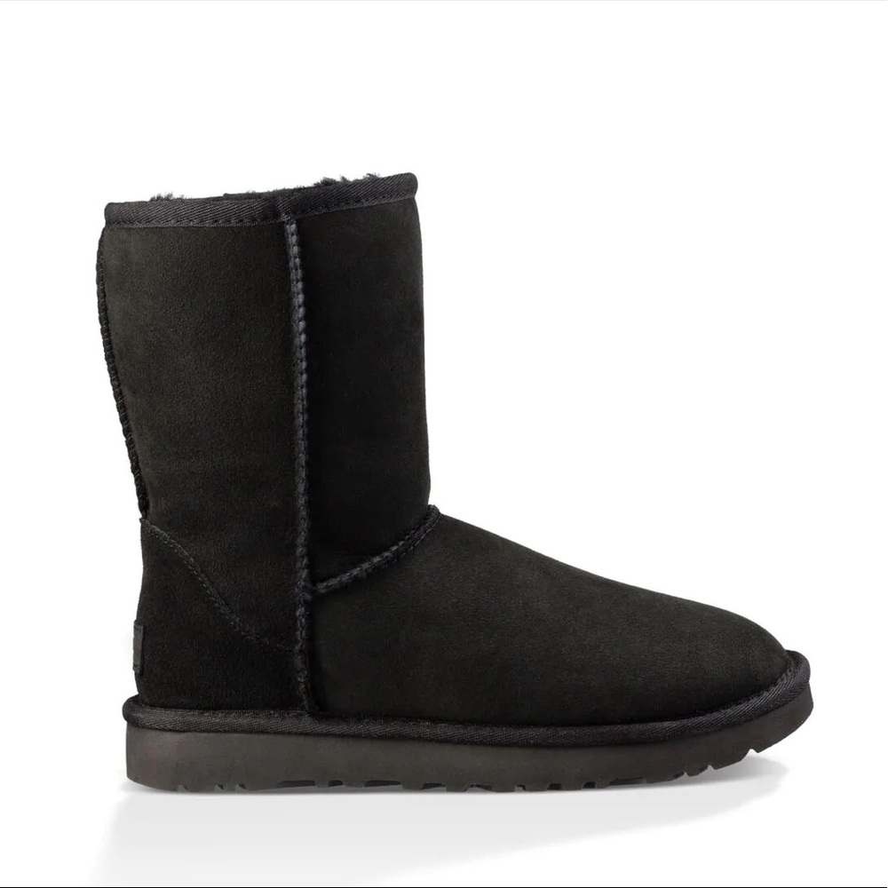 Black Ugg boots - Picture 1 of 11